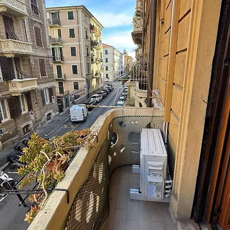 Lägenhet Liberty La Spezia